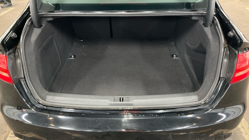 Used Audi A4 2015 for sale - 76508556: Photo 9