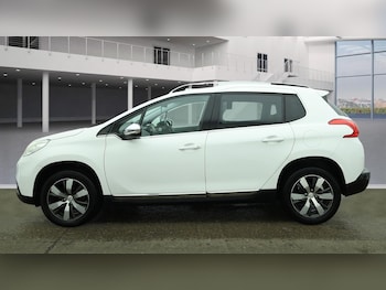 Used Peugeot 2008 2015 for sale - 75937863: Photo