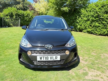 Used Hyundai i10 2018 for sale - 75746769: Photo