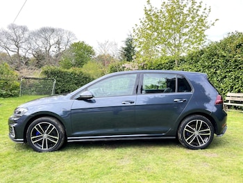 Used Volkswagen Golf 2017 for sale - 75881594: Photo
