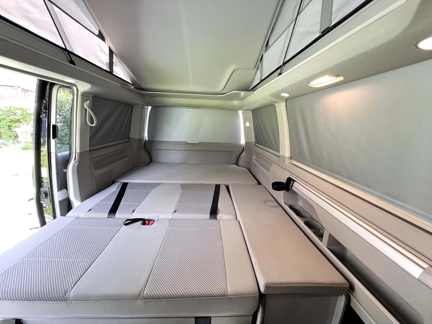 Used Volkswagen California 2016 for sale - 76069390: Photo 8