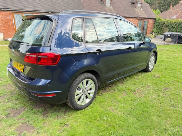 Used Volkswagen Golf SV 2014 for sale - 76070001: Photo 6