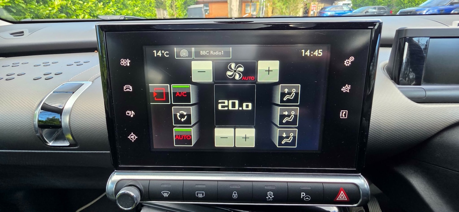 Used Citroen C4 Cactus 2016 for sale - 77890080: Photo 17