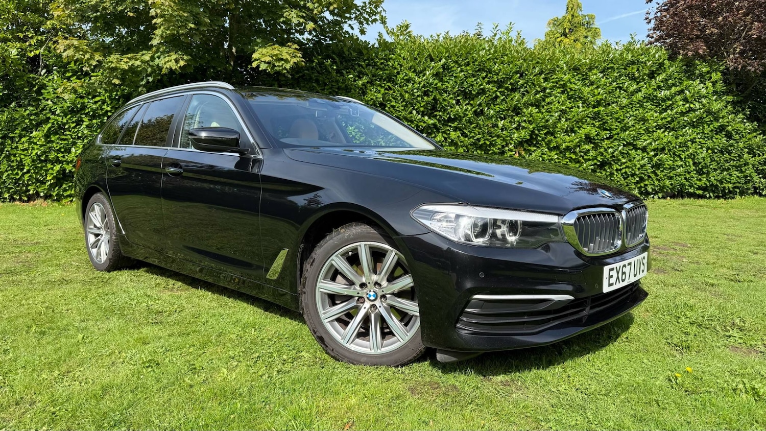 Used BMW 5 Series 2017 for sale - 77797994: Photo 1