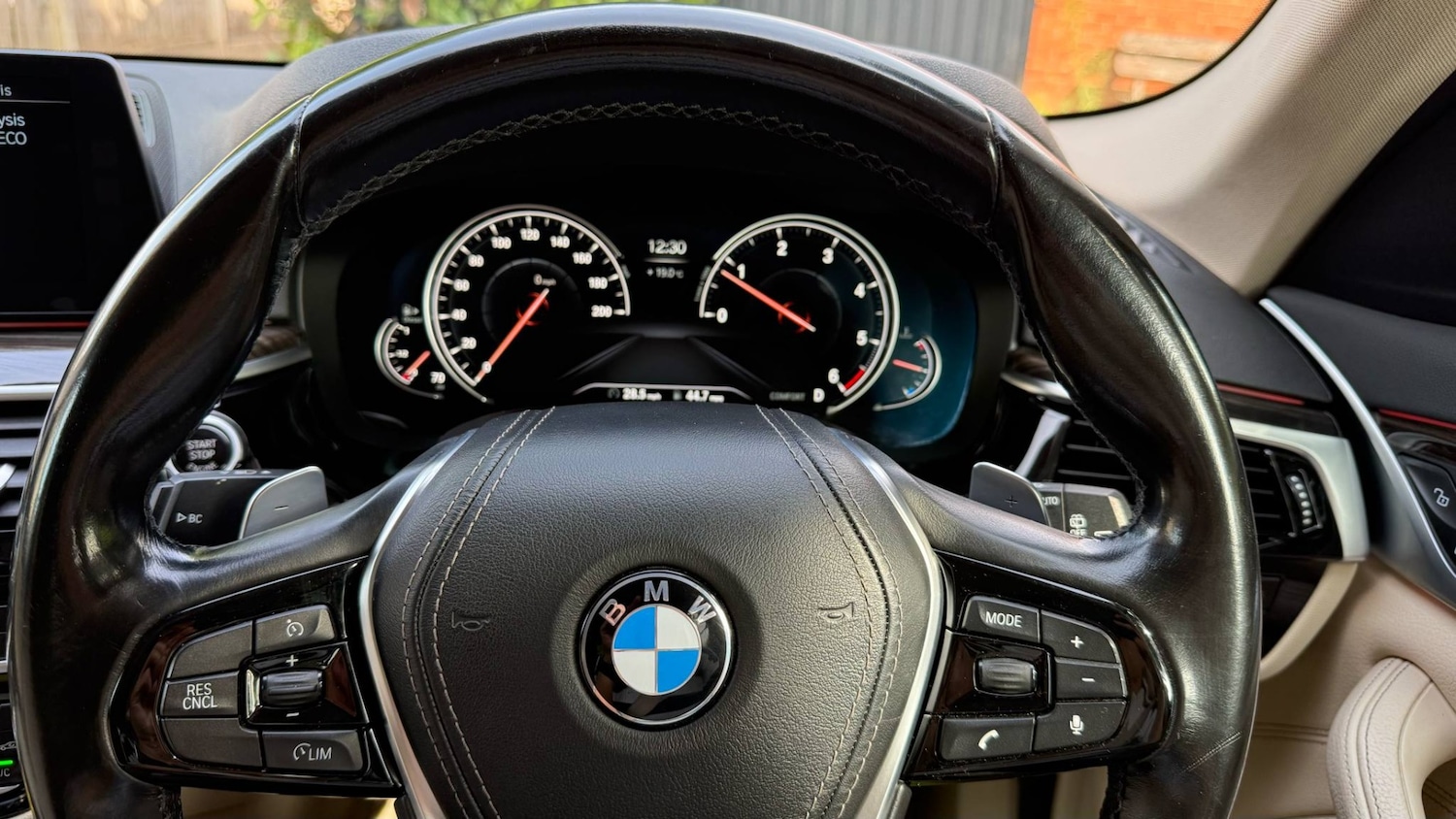 Used BMW 5 Series 2017 for sale - 77797994: Photo 17