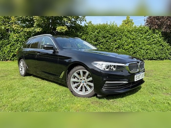 Used BMW 5 Series 2017 for sale - 77797994: Photo