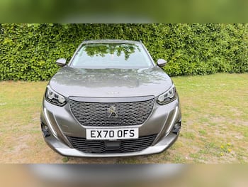 Used Peugeot 2008 2020 for sale - 79725346: Photo