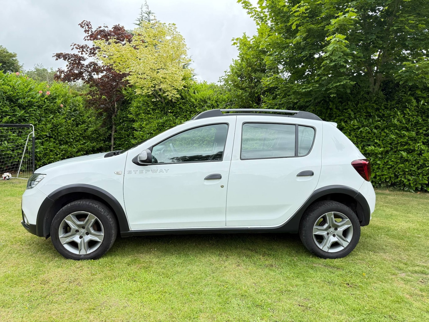 Used Dacia Sandero Stepway 2018 for sale - 77165069: Photo 4