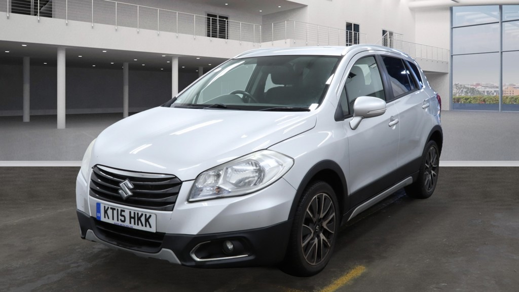 Used Suzuki SX4 S-Cross 2015 for sale - 76921962: Photo 2