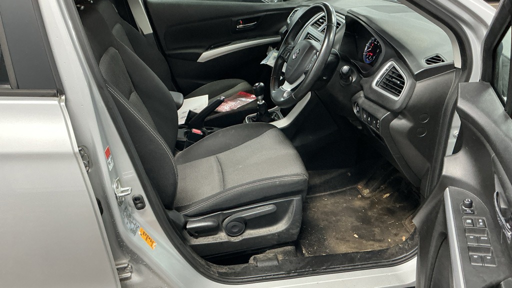 Used Suzuki SX4 S-Cross 2015 for sale - 76921962: Photo 7