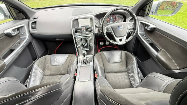Used Volvo XC60 2015 for sale - 76234220: Photo 15