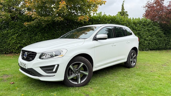 Used Volvo XC60 2015 for sale - 76234220: Photo 3