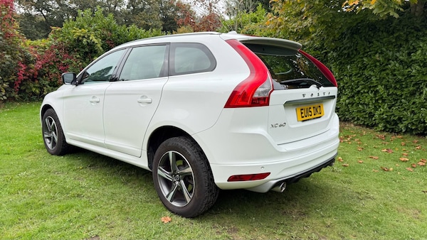 Used Volvo XC60 2015 for sale - 76234220: Photo 5