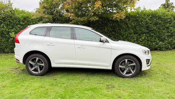 Used Volvo XC60 2015 for sale - 76234220: Photo 7
