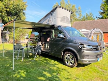 Used Volkswagen California 2016 for sale - 79173624: Photo
