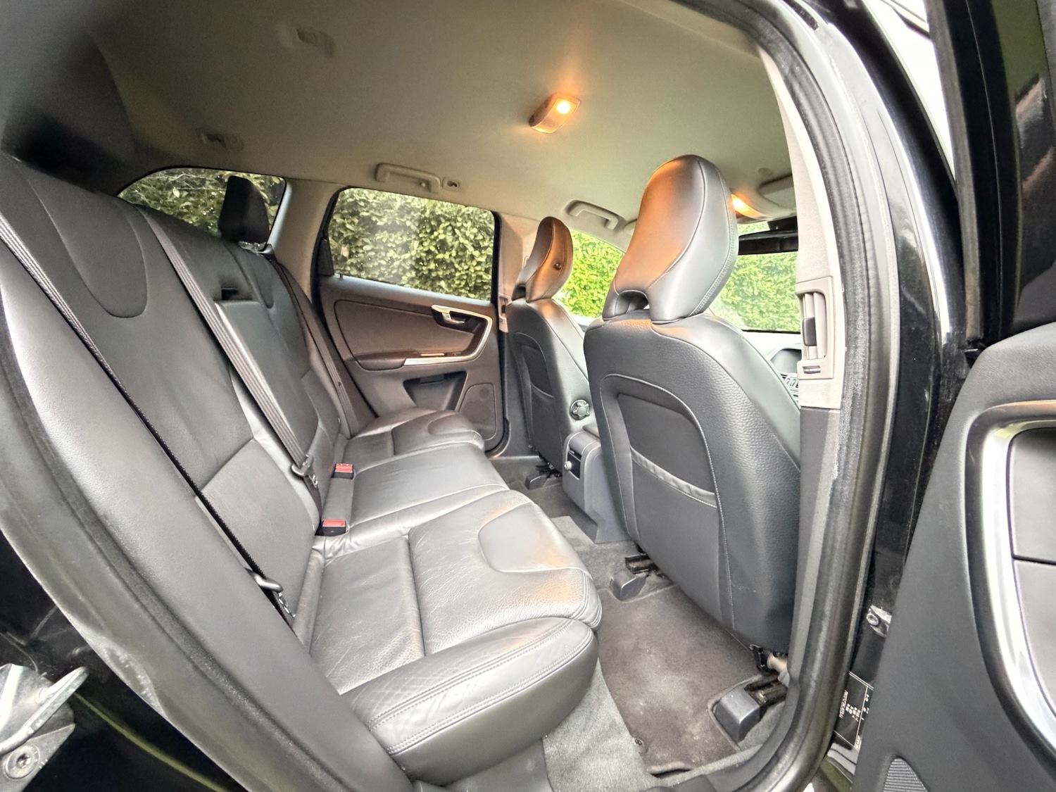 Used Volvo XC60 2013 for sale - 77721402: Photo 14