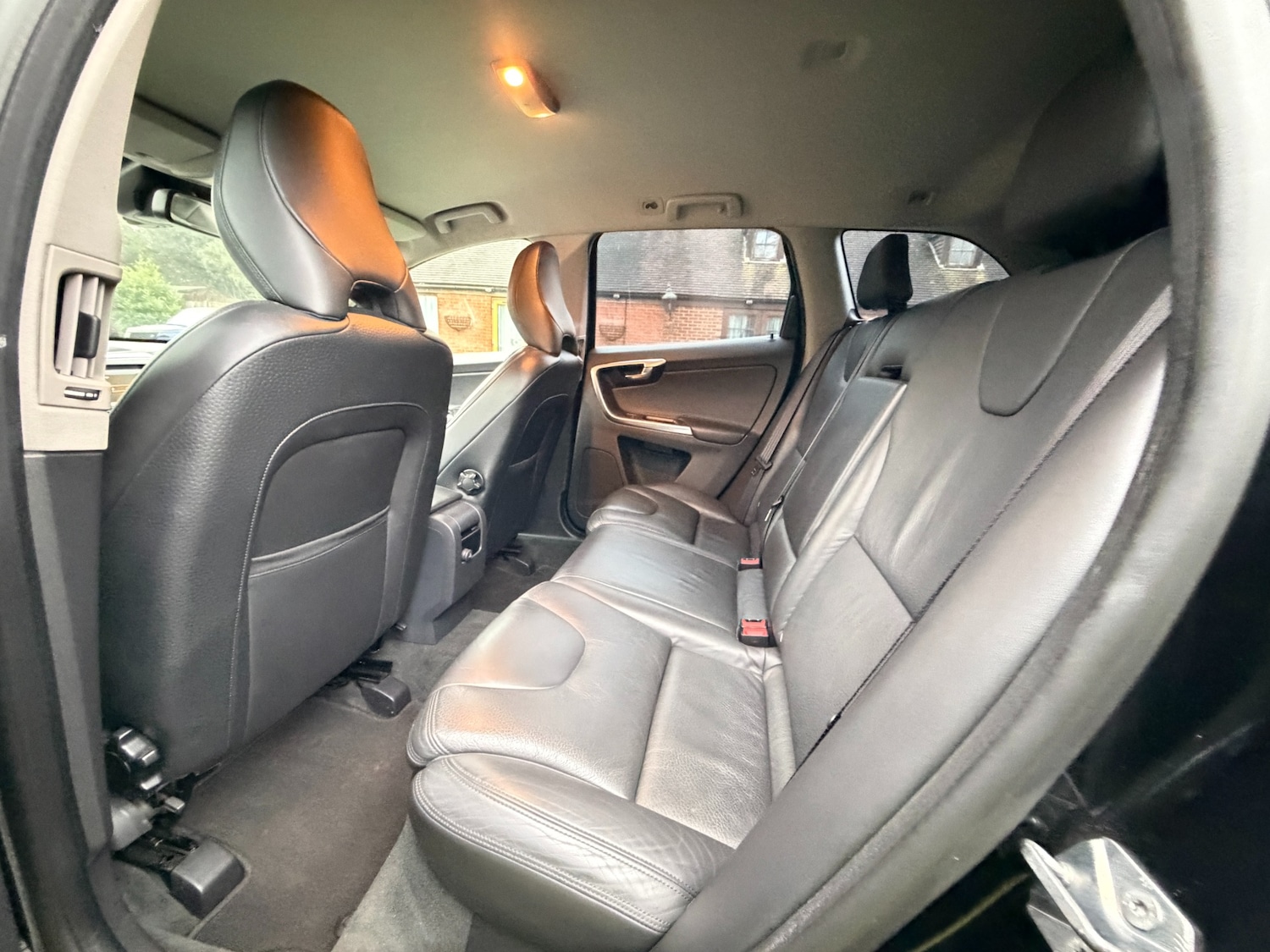 Used Volvo XC60 2013 for sale - 77721402: Photo 15