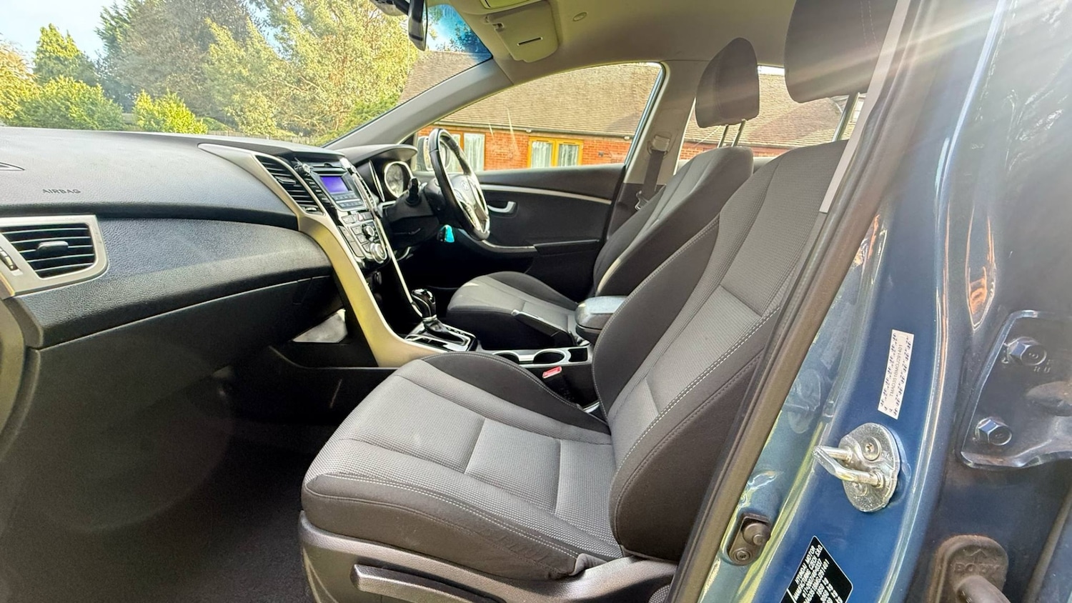 Used Hyundai i30 2015 for sale - 76172495: Photo 13