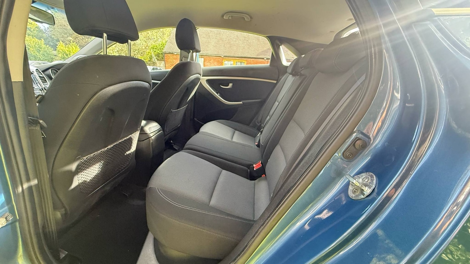 Used Hyundai i30 2015 for sale - 76172495: Photo 9