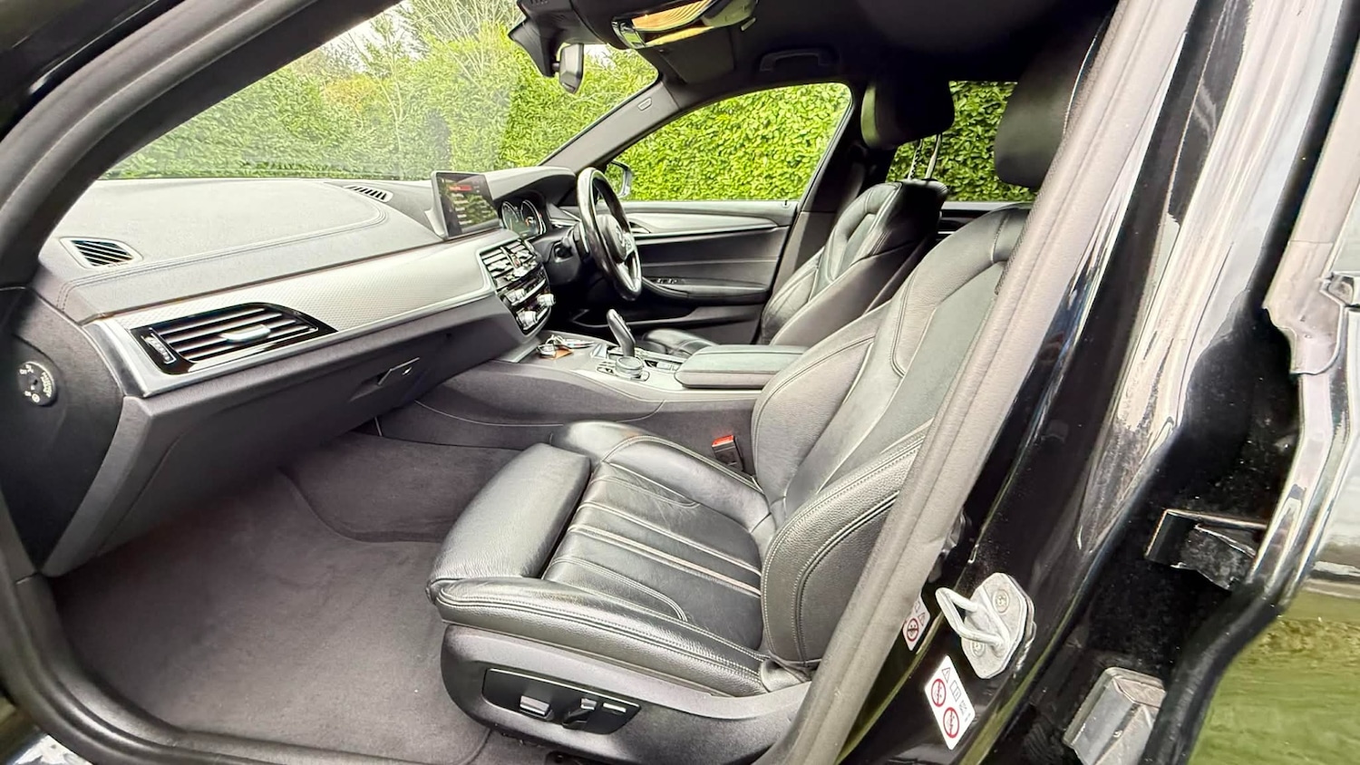 Used BMW 5 Series 2018 for sale - 77797980: Photo 14