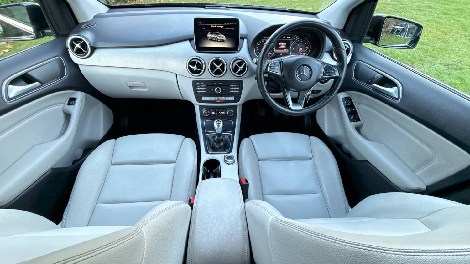 Used Mercedes-Benz B Class 2016 for sale - 76508317: Photo 10