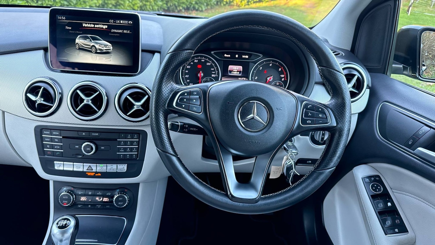 Used Mercedes-Benz B Class 2016 for sale - 76508317: Photo 15