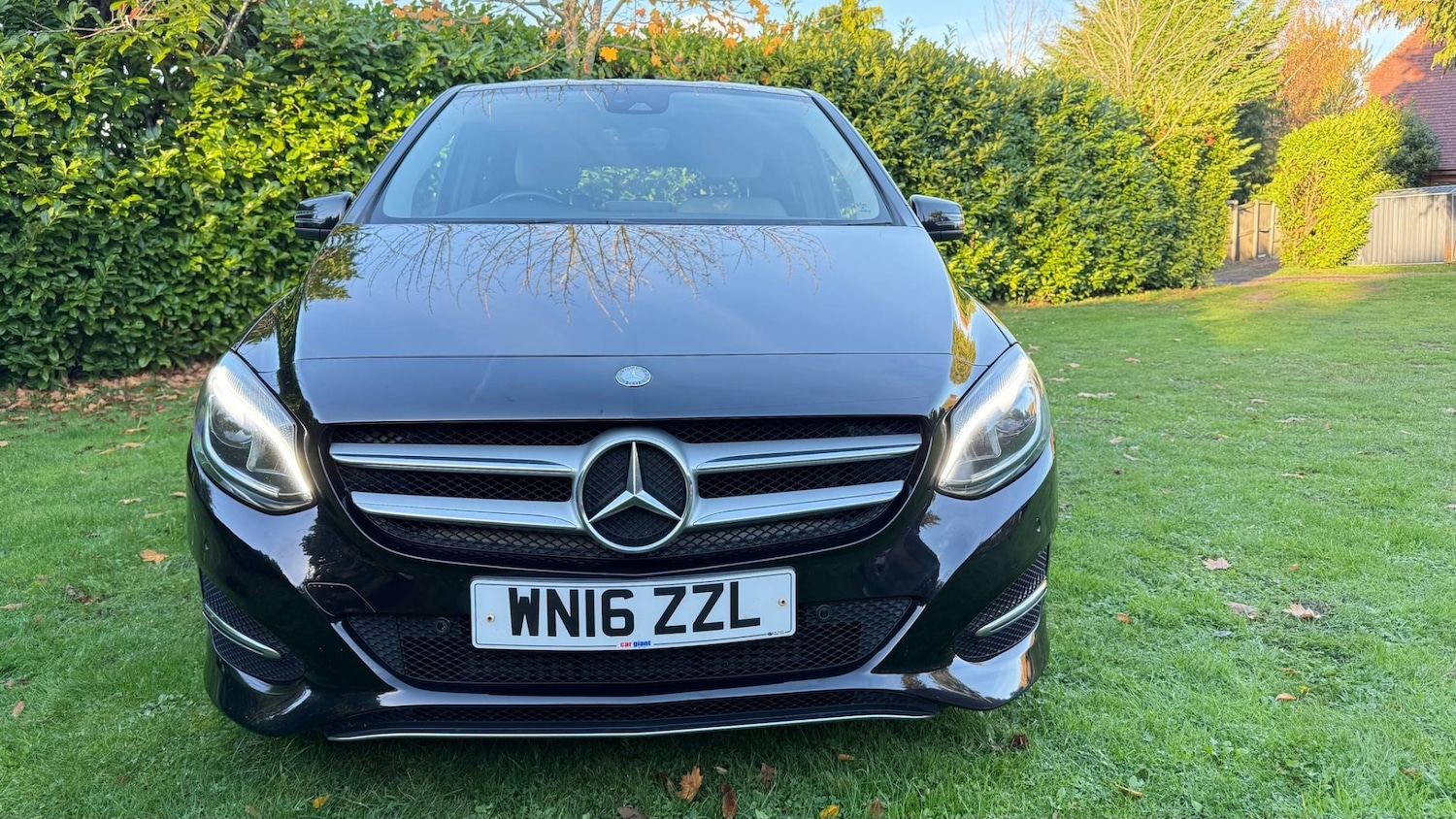 Used Mercedes-Benz B Class 2016 for sale - 76508317: Photo 2