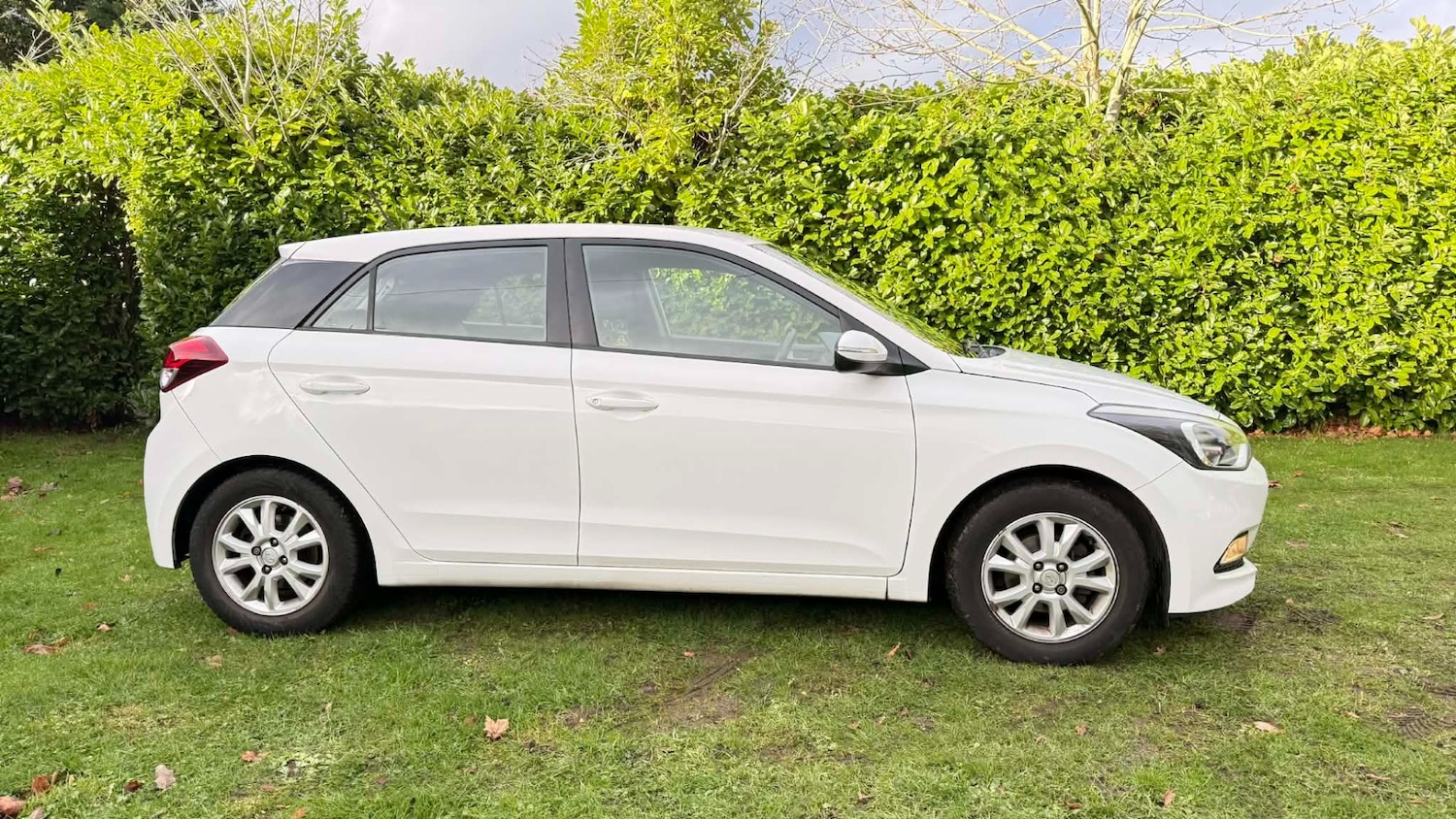 Used Hyundai i20 2017 for sale - 77564243: Photo 8