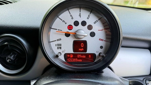 Used MINI Hatch 2011 for sale - 75789148: Photo 12