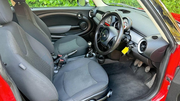 Used MINI Hatch 2011 for sale - 75789148: Photo 8