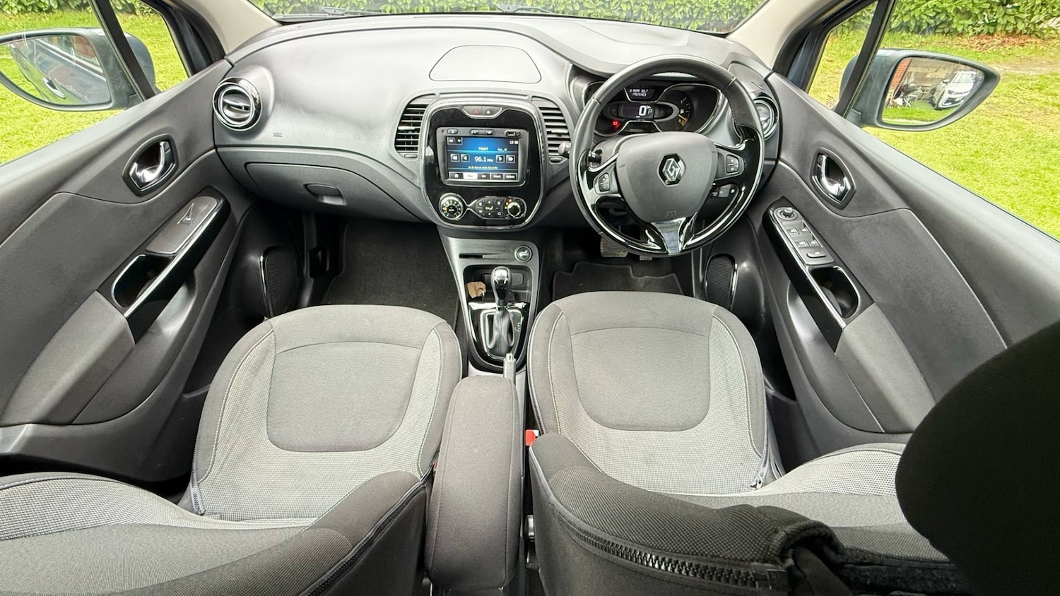 Used Renault Captur 2014 for sale - 76461524: Photo 10