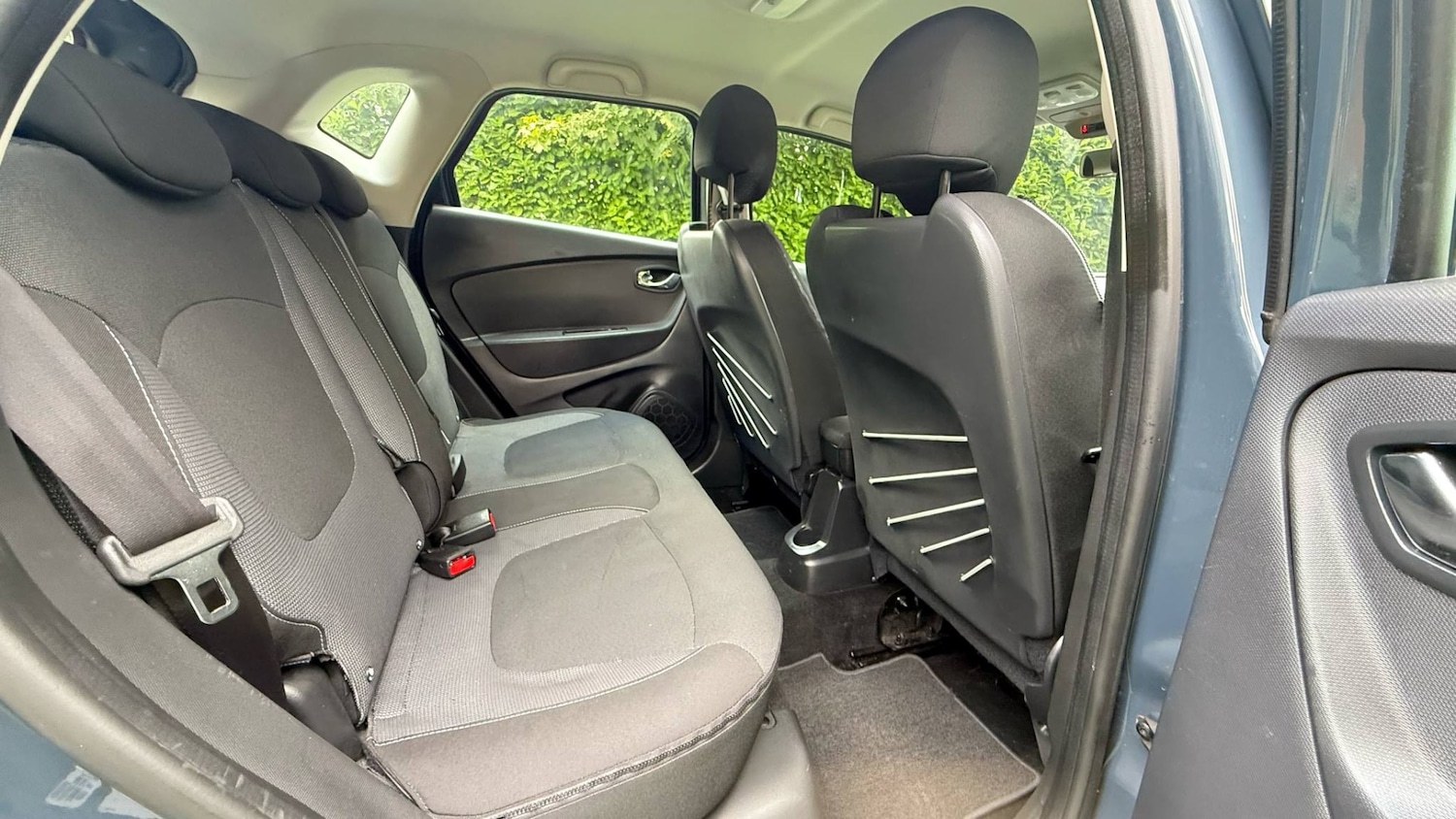 Used Renault Captur 2014 for sale - 76461524: Photo 9