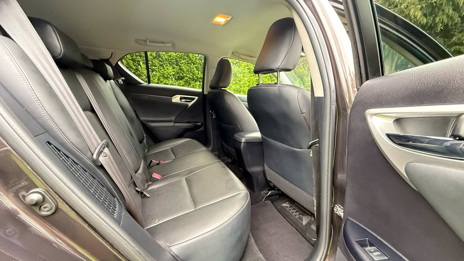 Used Lexus CT 2011 for sale - 77399333: Photo 8