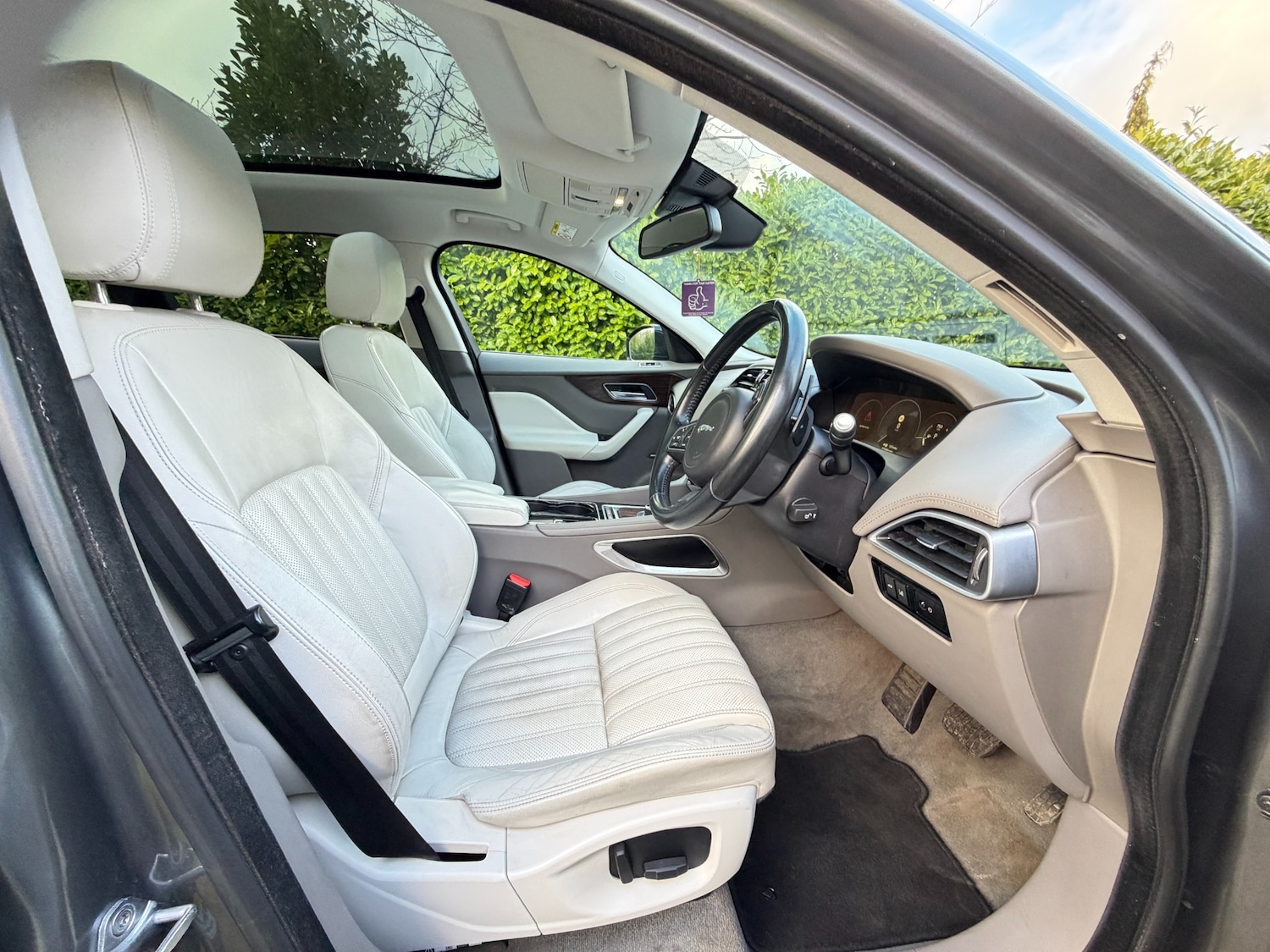 Used Jaguar F-Pace 2016 for sale - 77393963: Photo 8