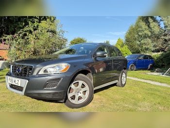 Used Volvo XC60 2011 for sale - 75560428: Photo