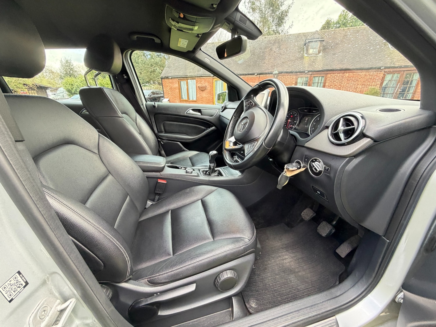 Used Mercedes-Benz B Class 2015 for sale - 78054867: Photo 9