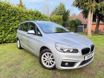 2016 (16) - 218i SE 5dr