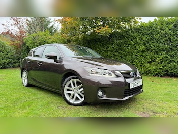 2011 (61) - 200h 1.8 SE-L 5dr CVT Auto