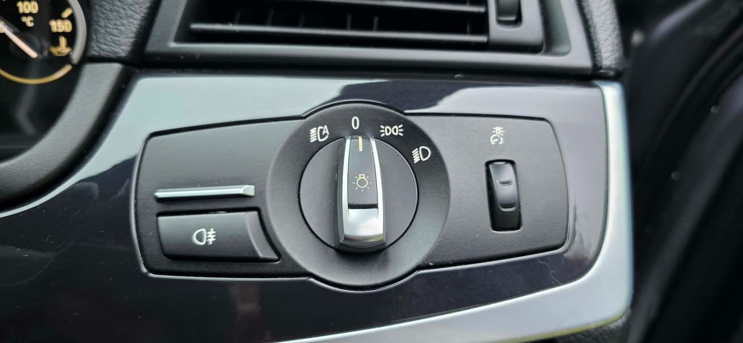 Used BMW 5 Series 2014 for sale - 77398315: Photo 15