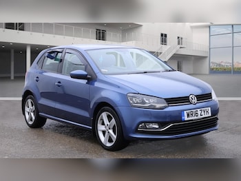 Used Volkswagen Polo 2016 for sale - 76461770: Photo