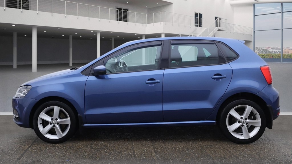 Used Volkswagen Polo 2016 for sale - 76461770: Photo 3