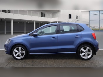 Used Volkswagen Polo 2016 for sale - 76461770: Photo