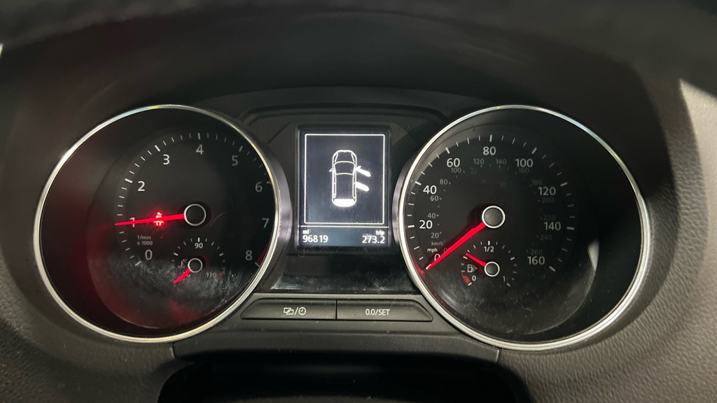 Used Volkswagen Polo 2016 for sale - 76461770: Photo 9