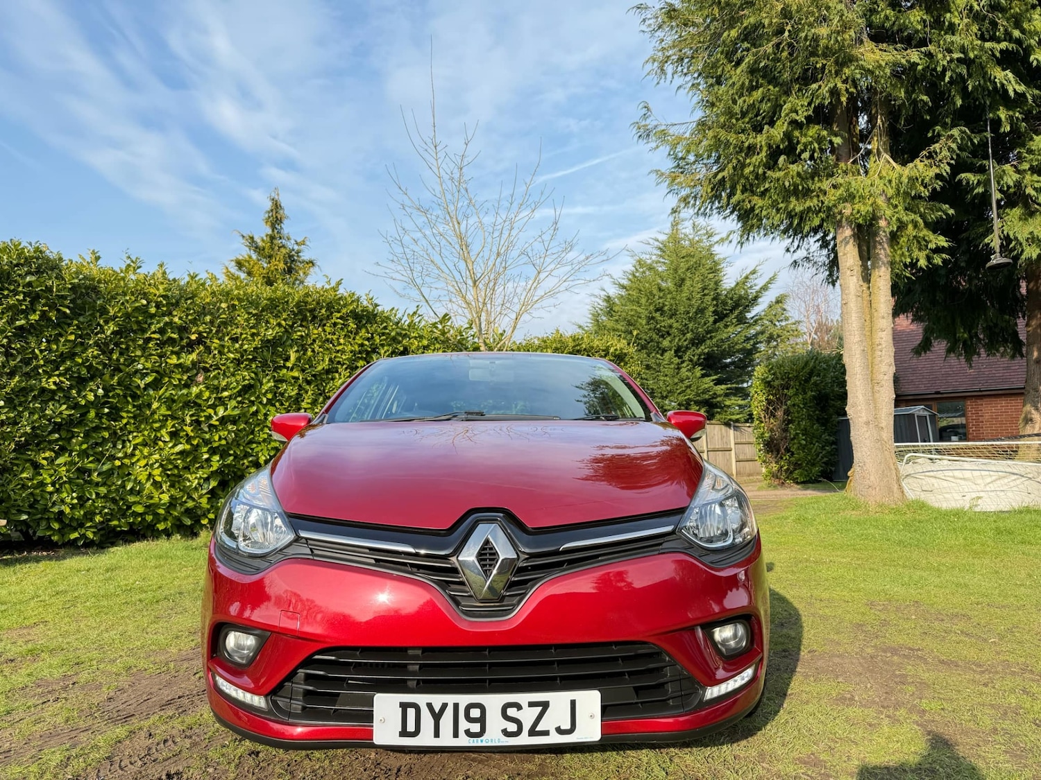 Used Renault Clio 2019 for sale - 77319180: Photo 2