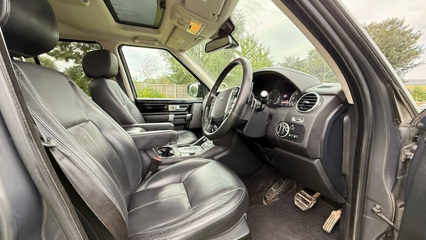 Used Land Rover Discovery 2016 for sale - 76149862: Photo 8