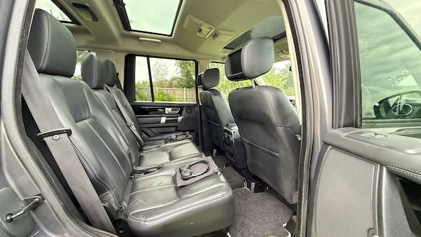 Used Land Rover Discovery 2016 for sale - 76149862: Photo 9