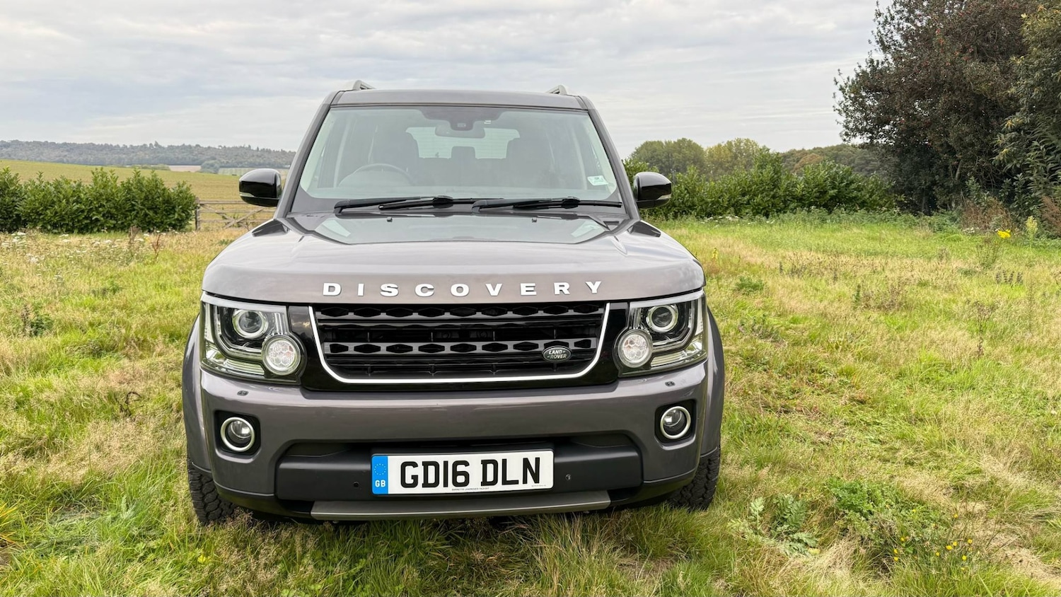 Used Land Rover Discovery 2016 for sale - 76598347: Photo 2