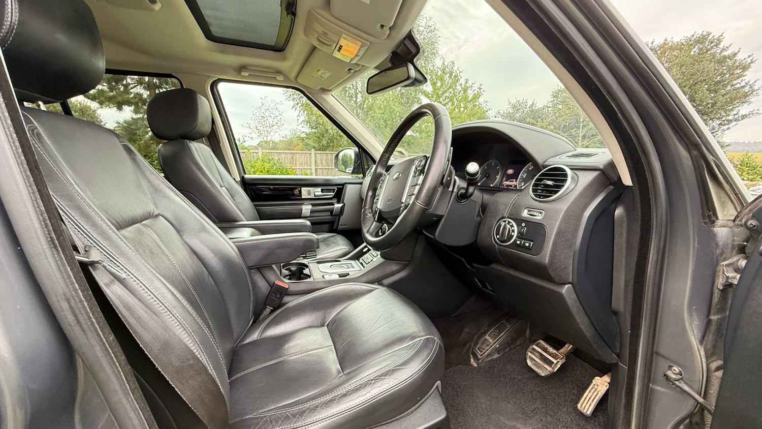 Used Land Rover Discovery 2016 for sale - 76598347: Photo 9