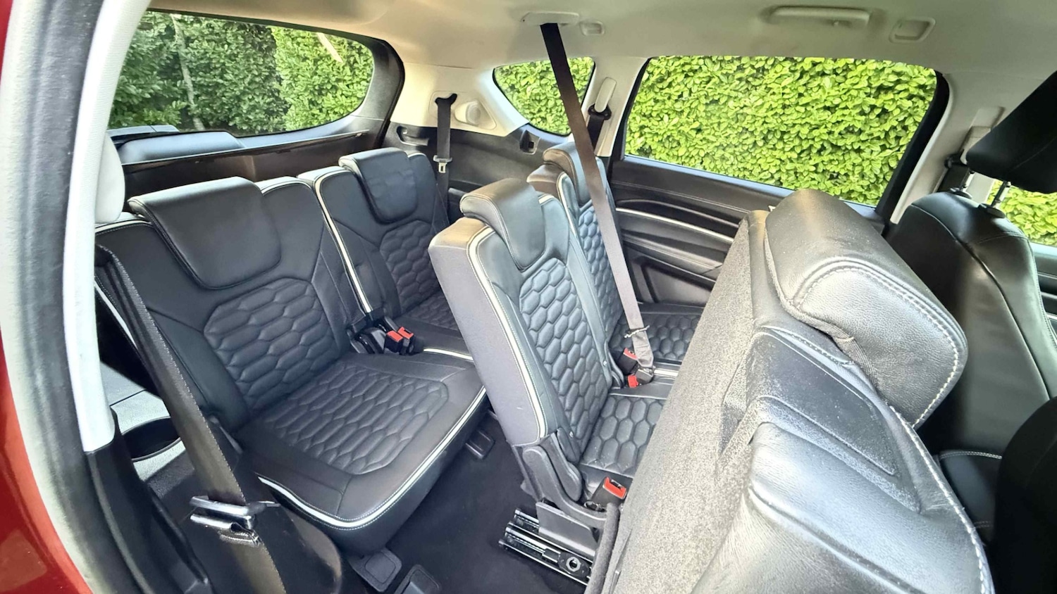 Used Ford S-Max 2017 for sale - 76941113: Photo 8