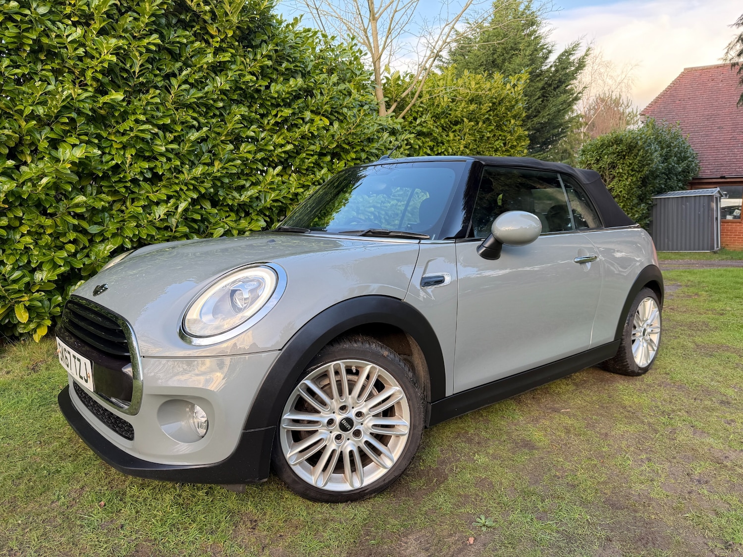 Used MINI Convertible 2017 for sale - 77394925: Photo 3
